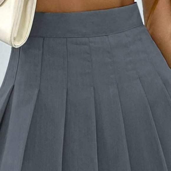 pleated mini skirt trending preppy gray - Picture 7 of 7